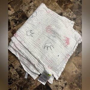 Perlim pinpin Pink and White Muslin crown 👑